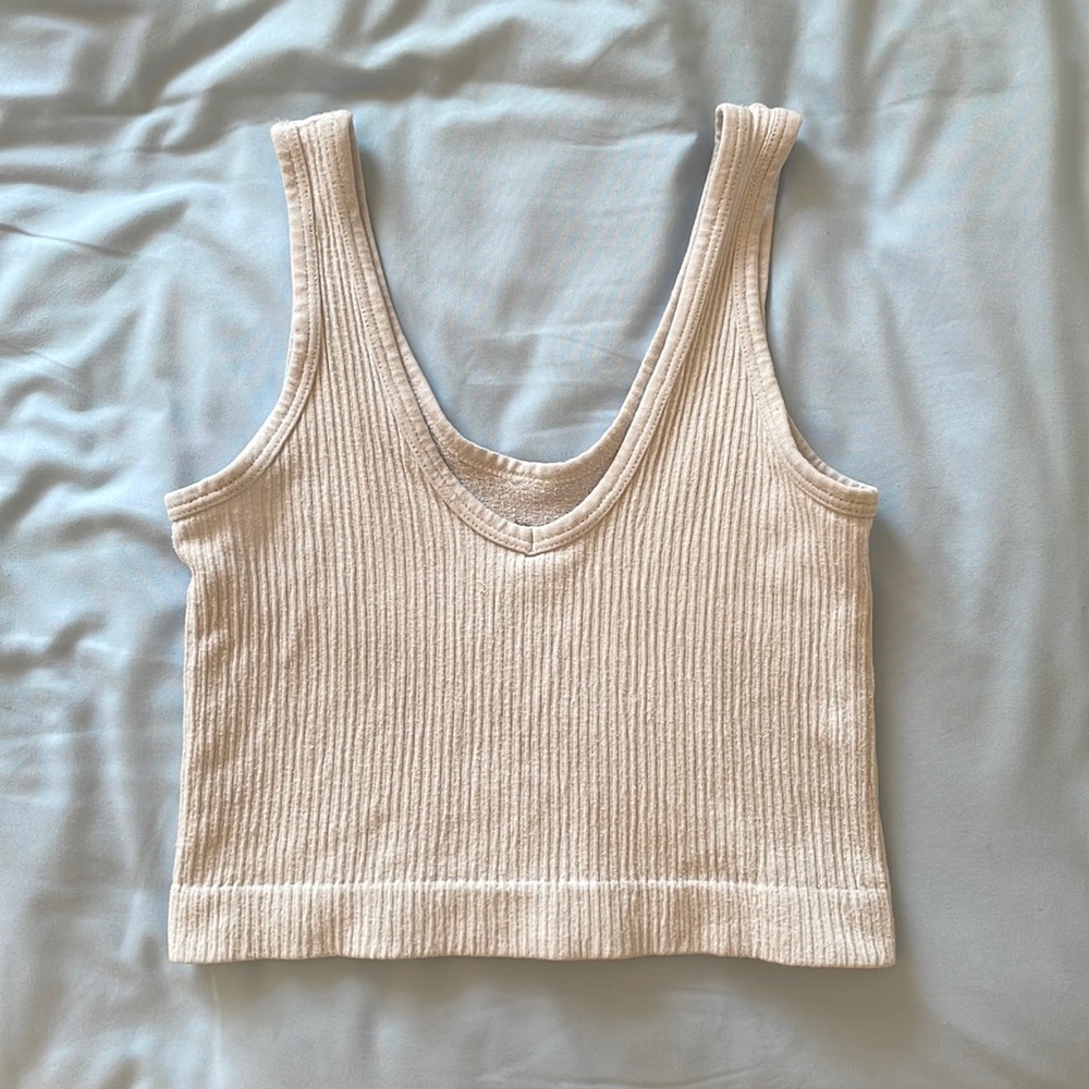 Urban Outfitters White Cropped Tank Top Size Small